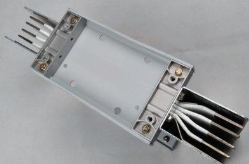 空氣型母線槽的結構介紹，和澆注型母線槽有什么區別？